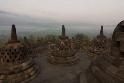 Photo of a large group of stone structures on top of a hill, Indonesia, August 2014, Reinder Nijhoff