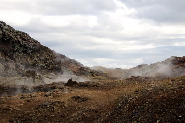 Photo of a mountain with steam coming out of it, Iceland, June 2016, Reinder Nijhoff