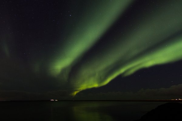 Photo of the aurora bore is shining brightly in the night sky, Northern Lights, October 2016, Reinder Nijhoff